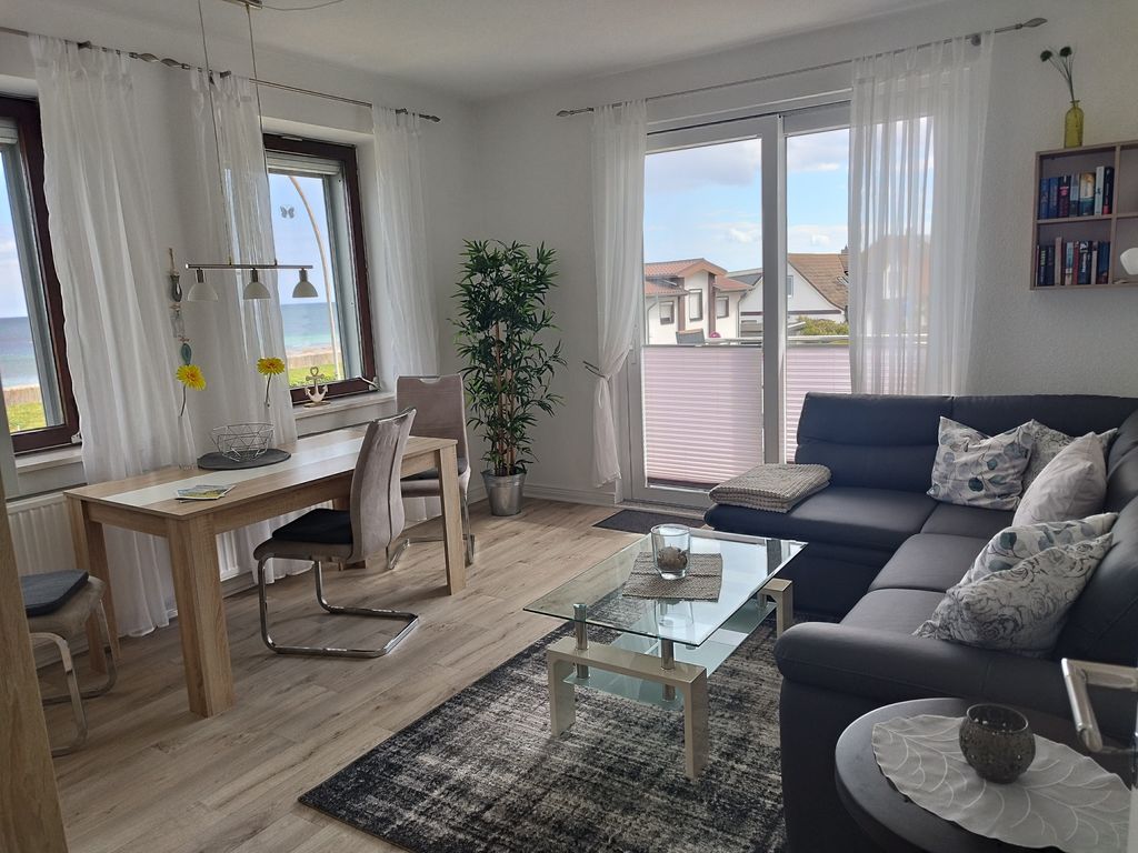 Wohnung mit Meerblick, Box-Bett, Süd- Balkon, eig. Parkplatz, Glasfaser