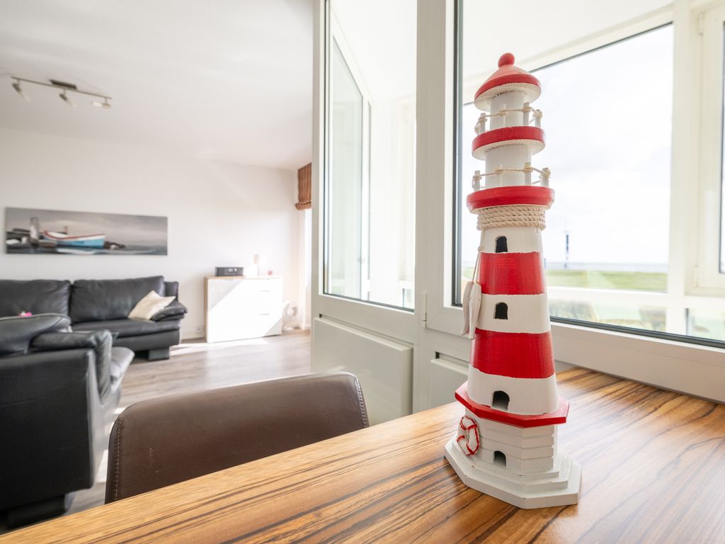 Komfortable Ferienwohnung für 2 am Südstrand mit Wintergarten & Meerblick | Wohnung 12