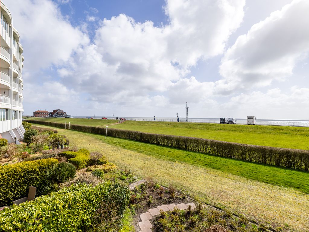 Komfortable Ferienwohnung für 2 am Südstrand mit Wintergarten & Meerblick | Wohnung 12