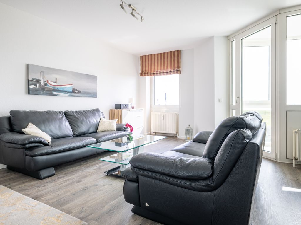 Komfortable Ferienwohnung für 2 am Südstrand mit Wintergarten & Meerblick | Wohnung 12