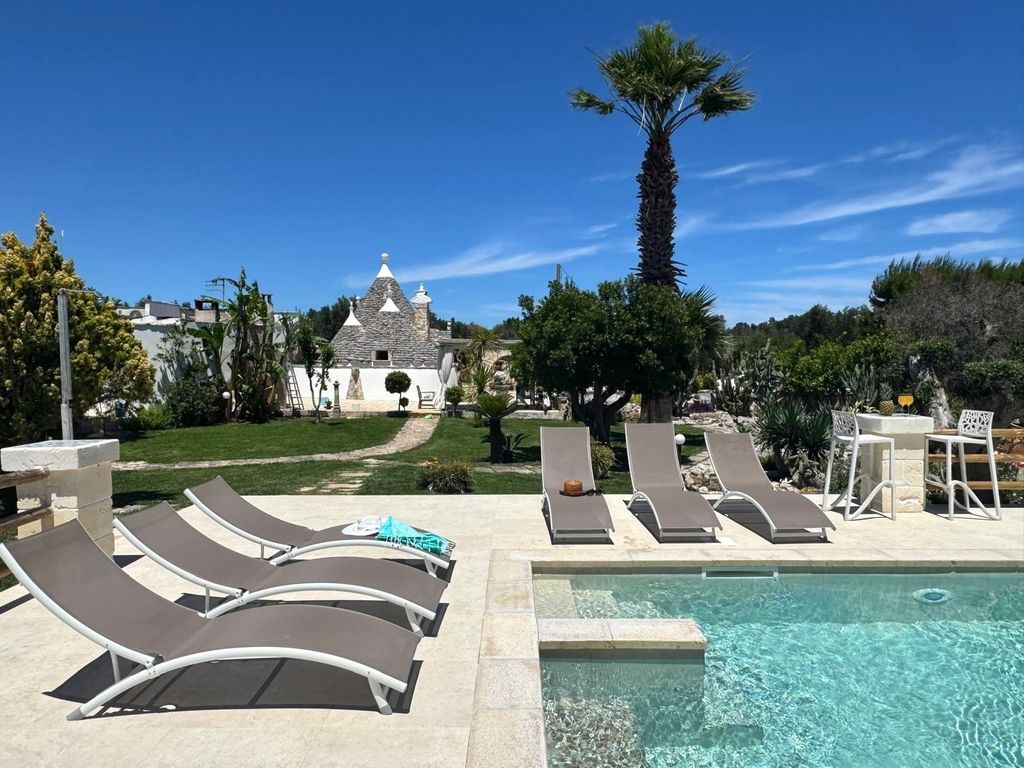 Trullo Suenn mit pool