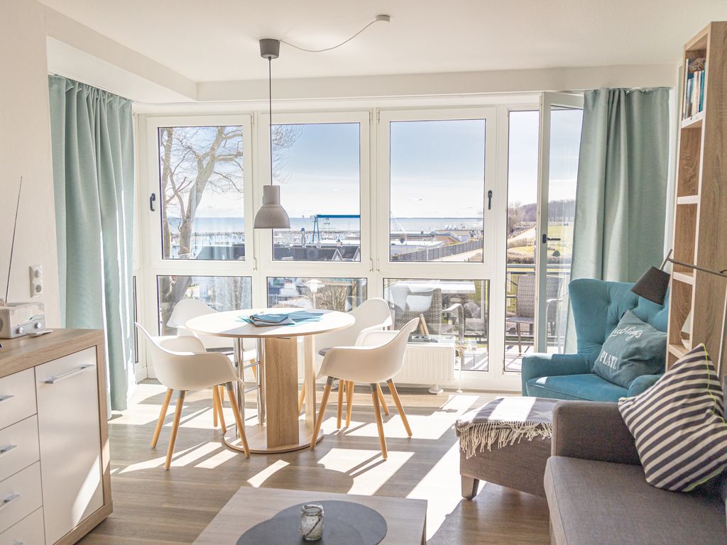 Strandhaus am Yachthafen App. 6 mit herrlichem Ostseeblick – Grömitz