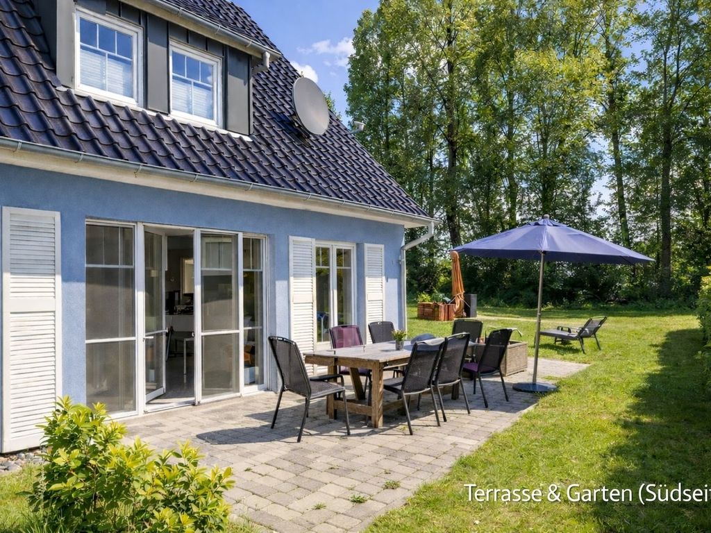 Villa Mara - für 12 Gäste, Sauna, 1 Wirlwanne, 2 Duschen,  Kamin, 5 SZ, 3 WC, Highspeed Internet, abgezeuntes Grundstück