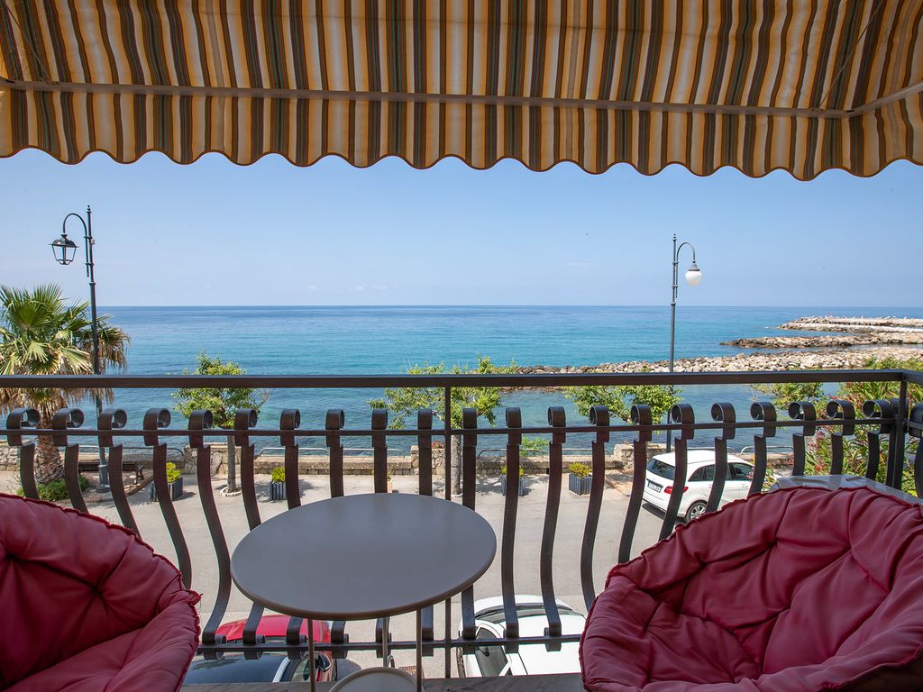 Le Case sul Mare - Apt. Hyala
