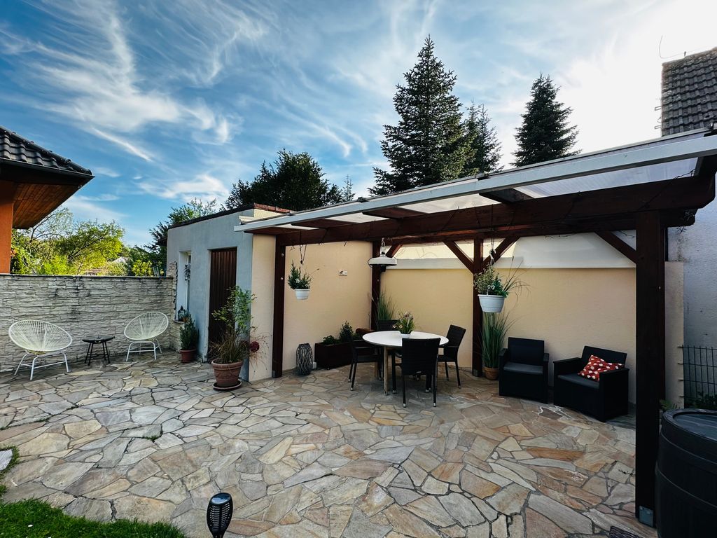 Ferienwohnung Am Waldesrand - Garten, Terrasse, Grill, Luftkühler, Massagesessel, Kinderspielecke, Spielekonsole
