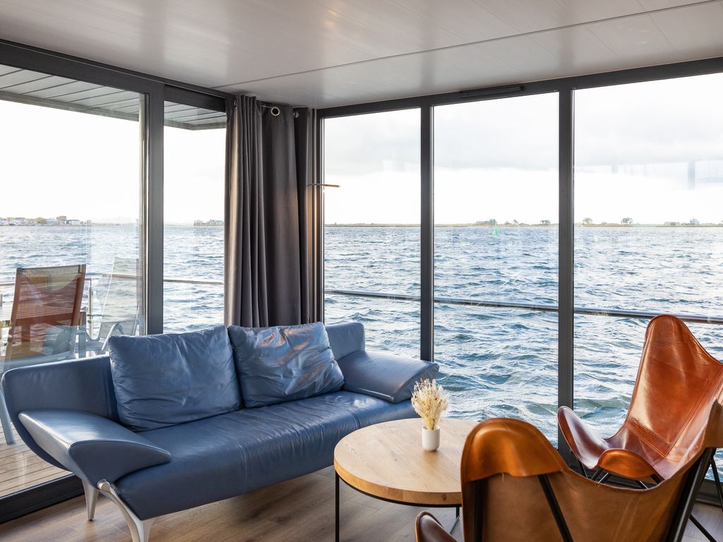 exclusives Hausboot "Opa Wilhelm"