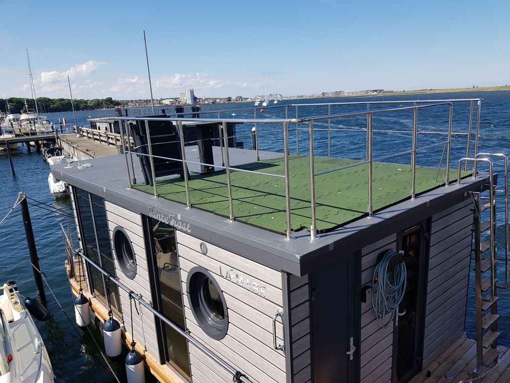 exclusives Hausboot "Tante Trost"