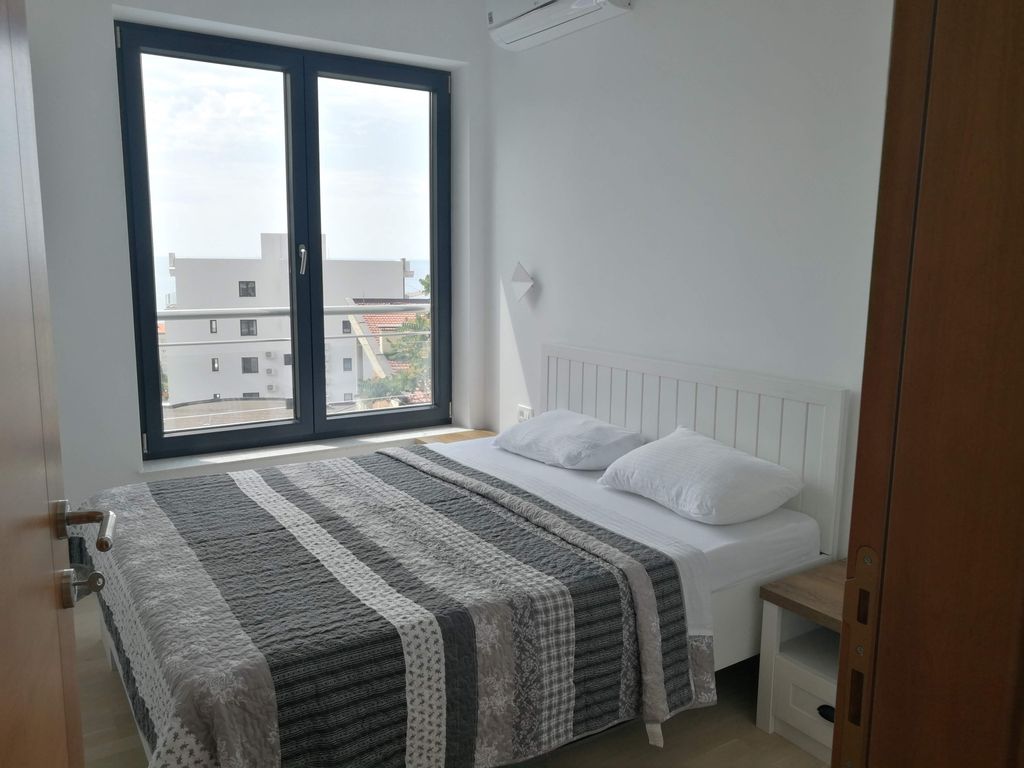 Apartment mit Meerblick in Montenegro