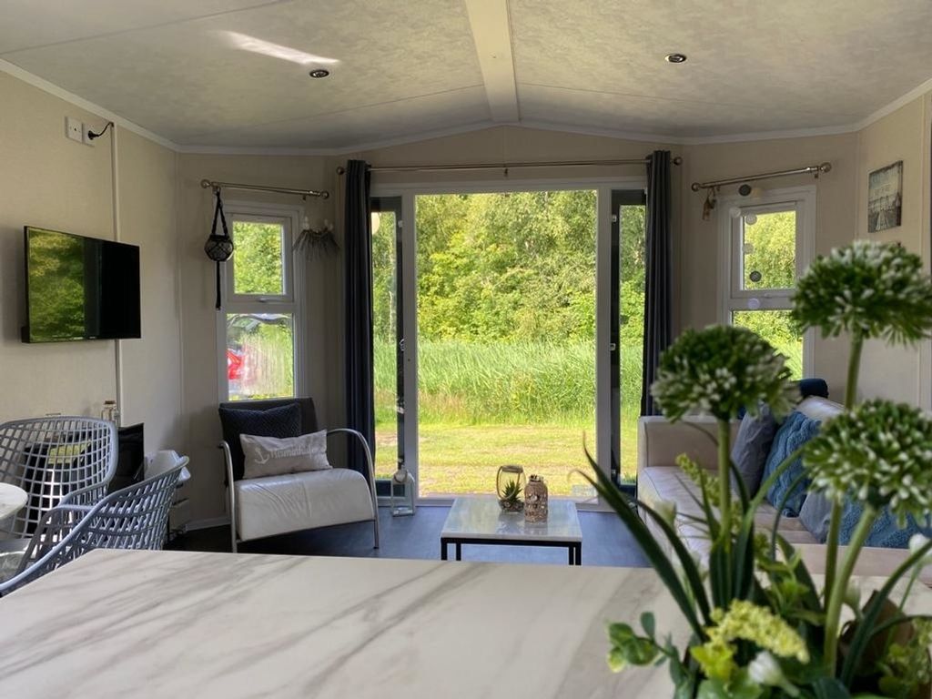 Natur pur,  O4 neues Ferienhaus natureingebunden, Familien- und hundefreundlich (eingezäunt)