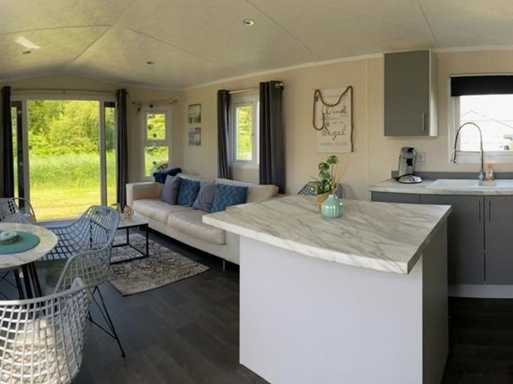 Natur pur,  O4 neues Ferienhaus natureingebunden, Familien- und hundefreundlich (eingezäunt)