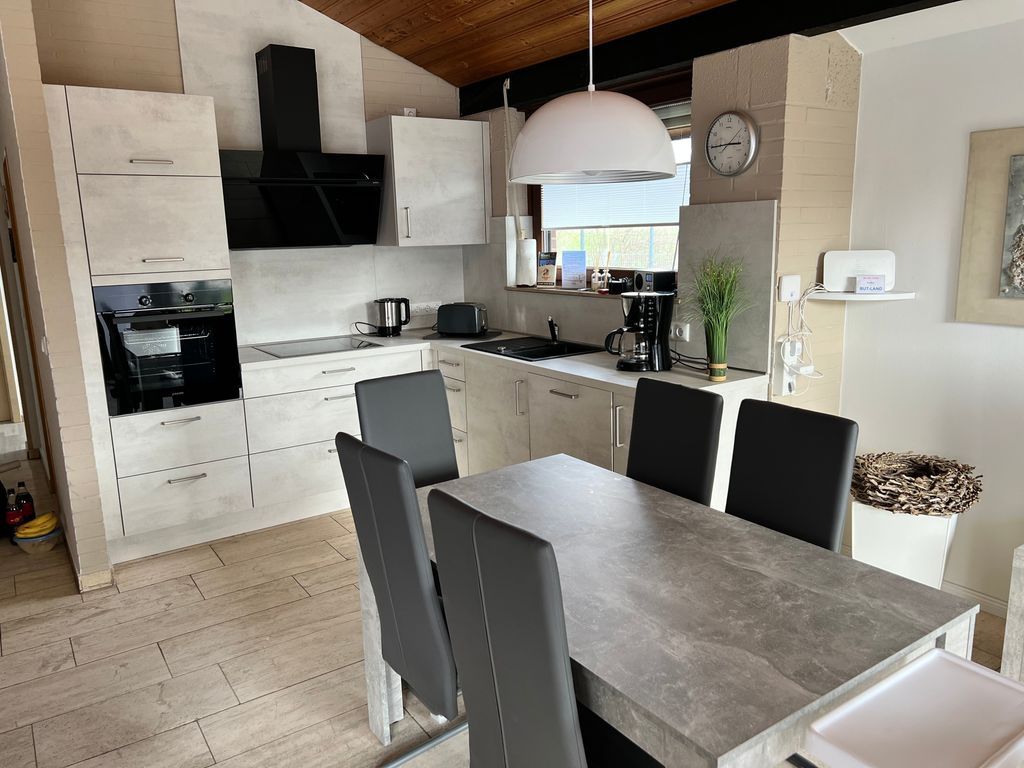 Bungalow 6060 in Tossens