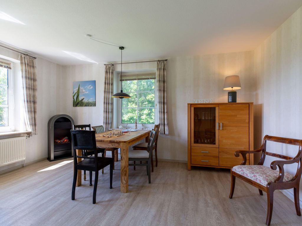 Hus Pellworm 1 - Ferienwohnung "Meerestraum"
