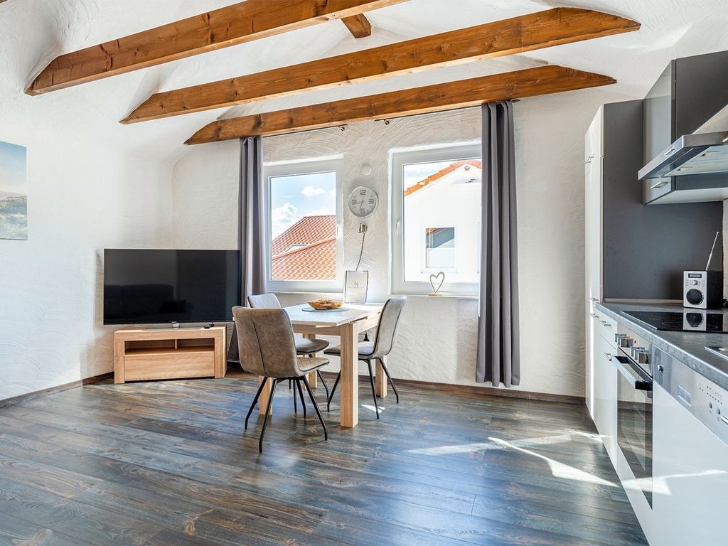 Nr. 6 Ewiges Meer mit Loggia