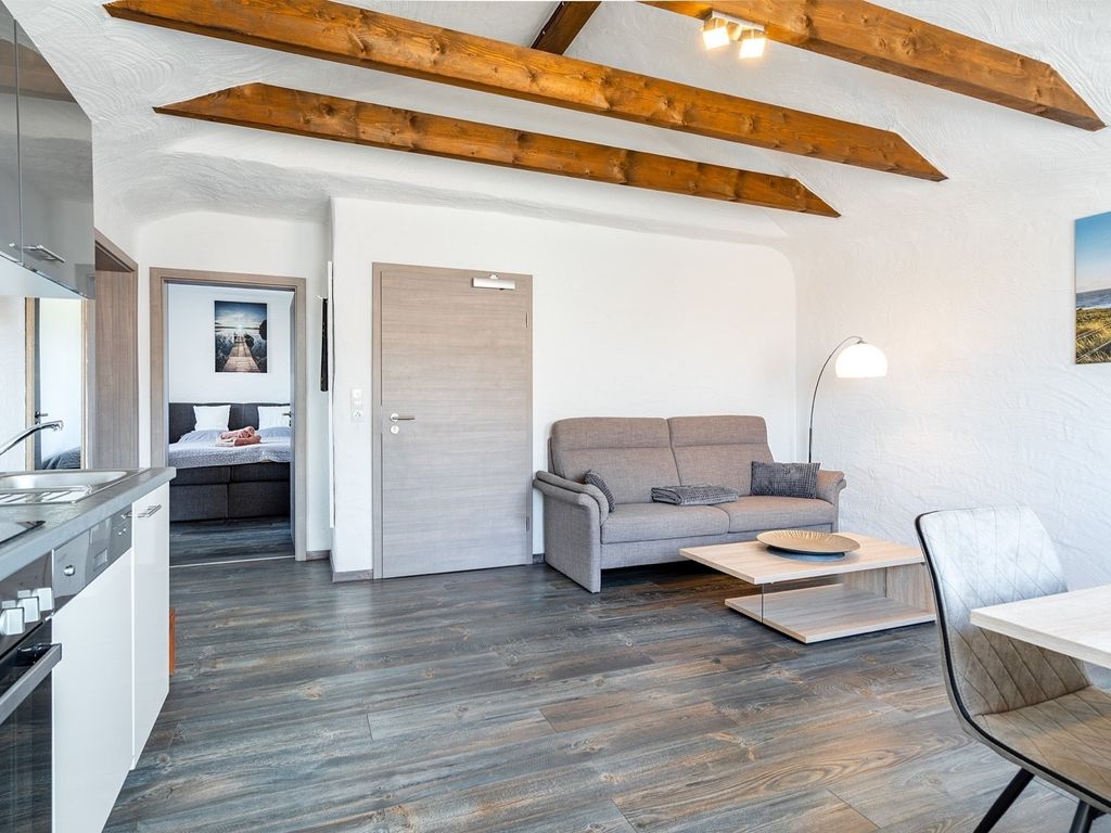 Nr. 6 Ewiges Meer mit Loggia
