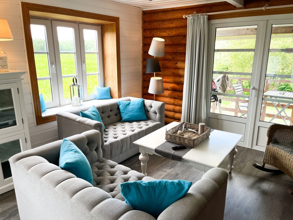 Designer Ferienwohnungen - Ferienhaus Villa kunterBUNT