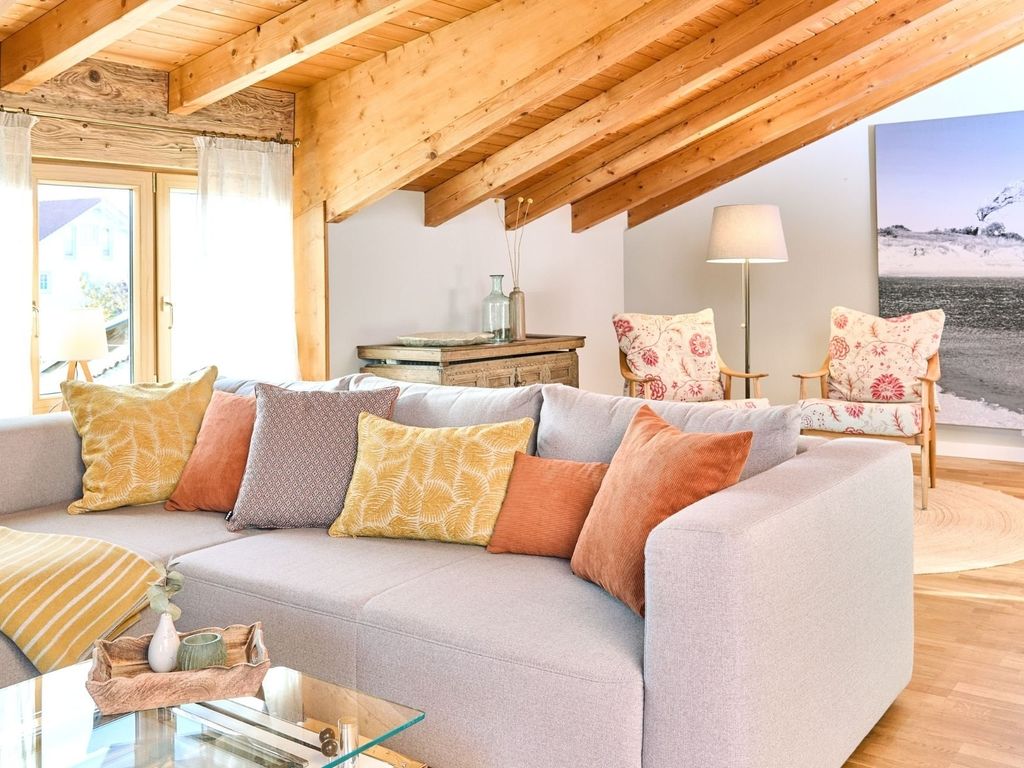 Stilvolles, gepflegtes 5*Ferienloft am Chiemsee, Balkon