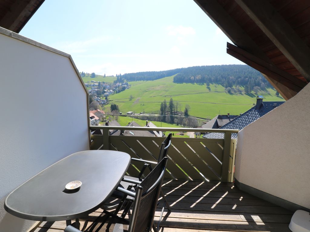 Apartment 15 - Ferienresidenz Roseneck, Galeriewohnung, mit Schwimmbad in Todtnauberg bei Feldberg