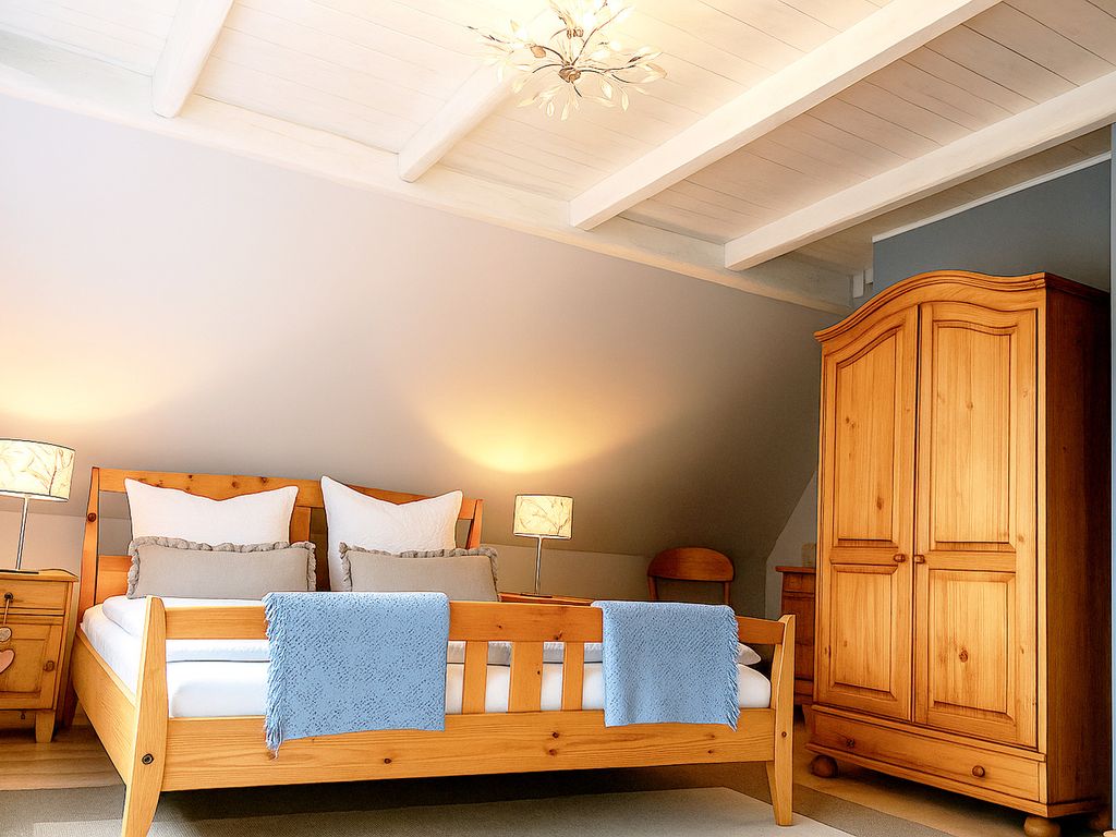 LandLustLausitz - ganzes Ferienhaus vor Dresden mit Sauna|Billard|Terasse|Garten|Parkplatz