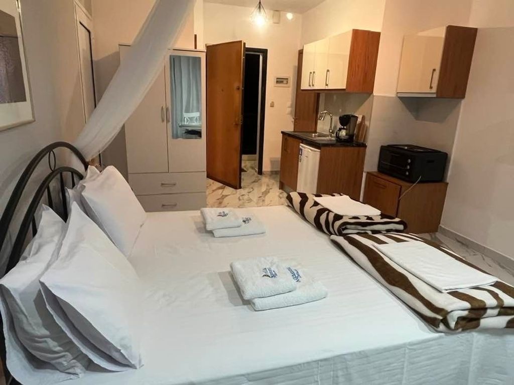 Villa Askamnia and Suites-Honeymoonsuite