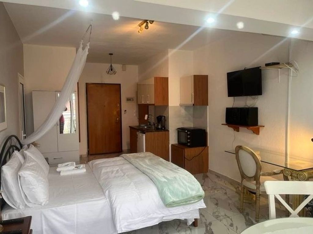 Villa Askamnia and Suites-Honeymoonsuite
