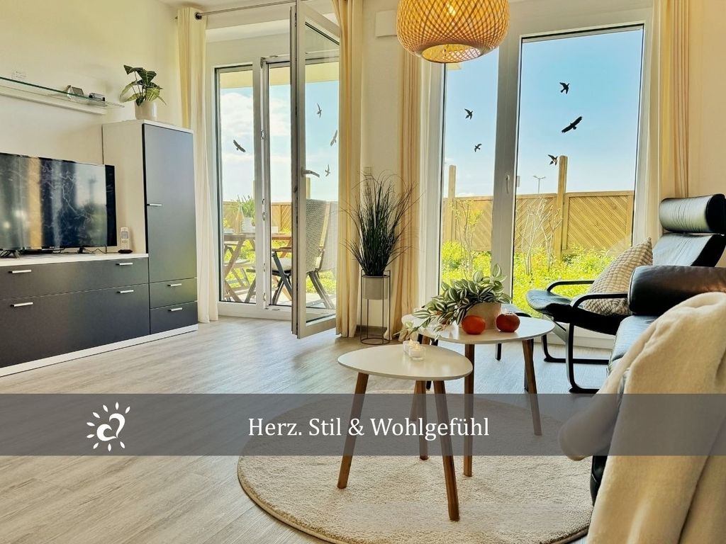 Ferienwohnung De Tuunkrüper mit Deichblick Nordseeluft von der Terrasse aus