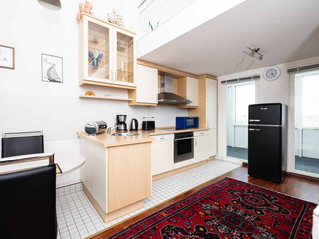 Exklusive Ferienwohnung am Südstrand mit Panoramabalkon & Meerblick | Wohnung 92