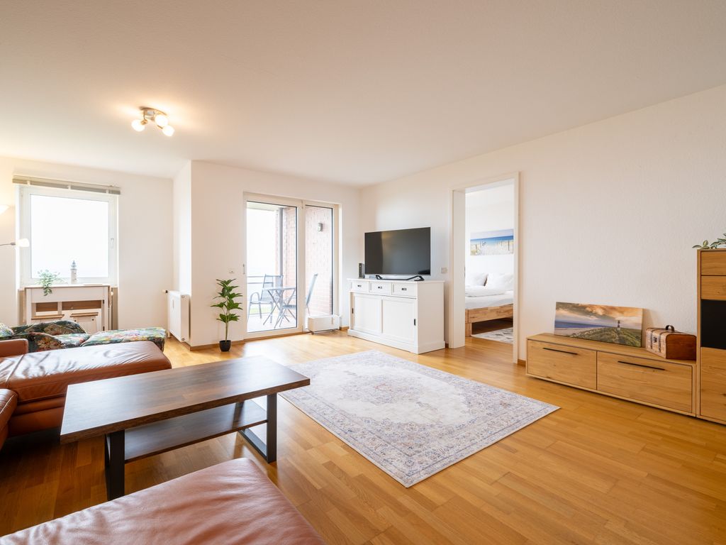 Großzügige Ferienwohnung in Wilhelmshaven am Südstrand mit Balkon & Meerblick | Wohnung 28
