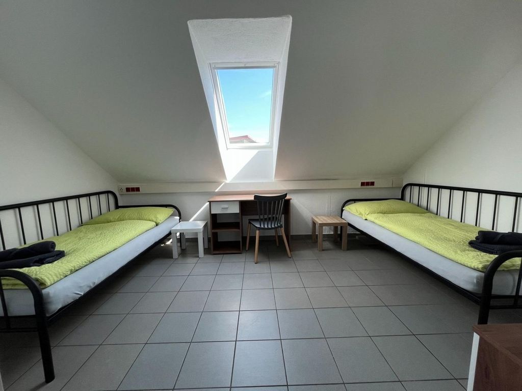 3100: Apartment RATZERSDORFER SEEN / Top 11