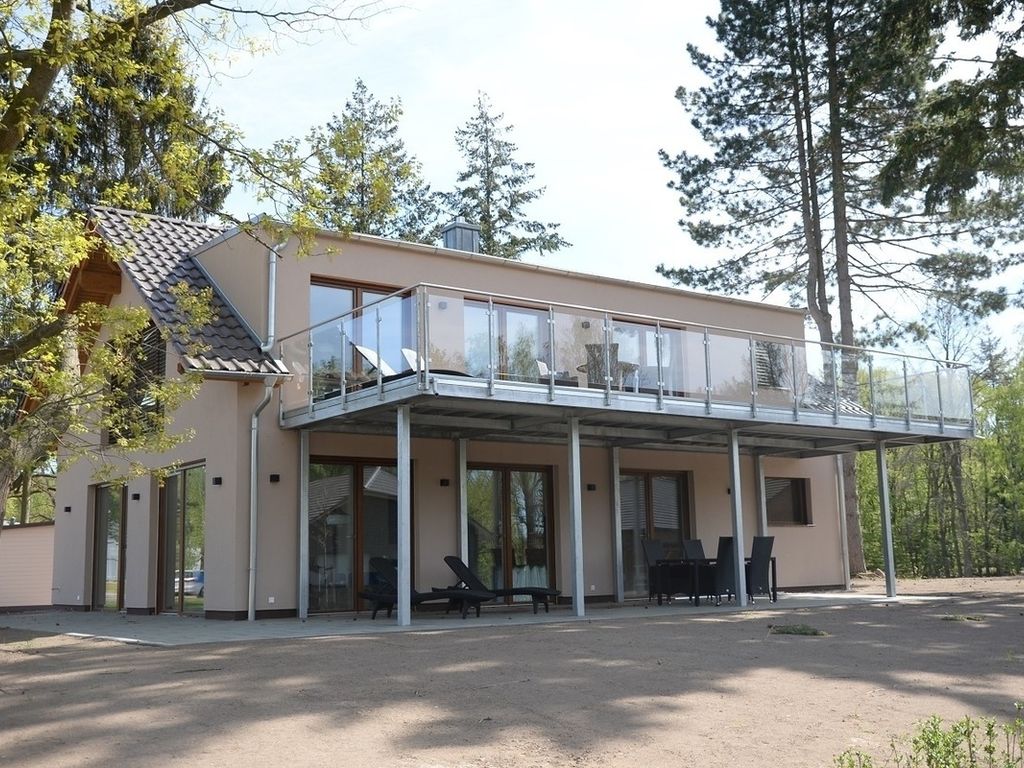Edith Panorama