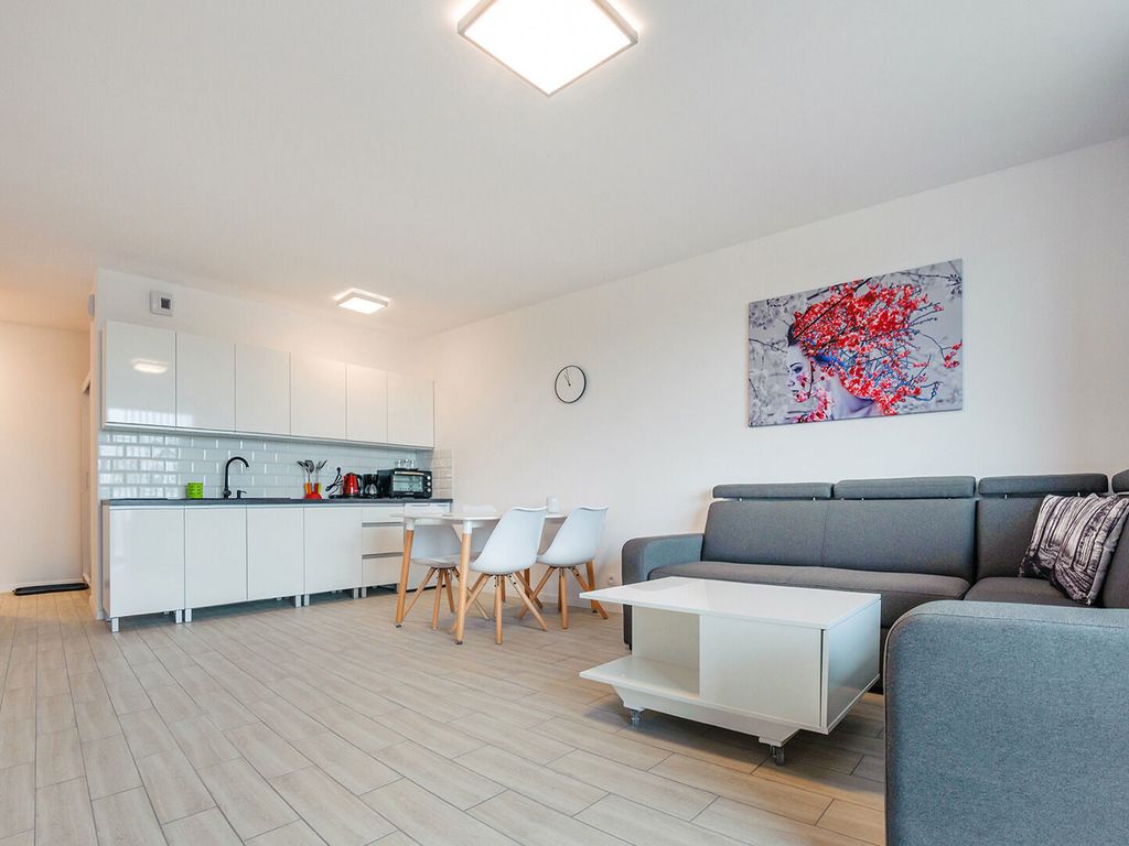Sun&Snow Resorts - Apartment B28