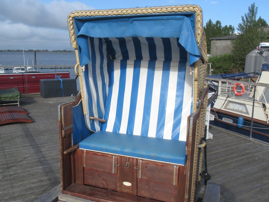 Hausboot Kaddi`s Sunflower - Huus & Meer Burgstaaken
