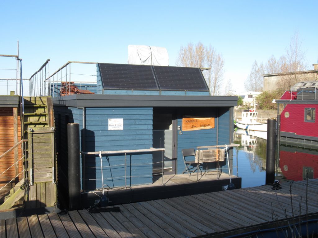 Hausboot Kaddi`s SunDREAM - Huus & Meer - Burgstaaken