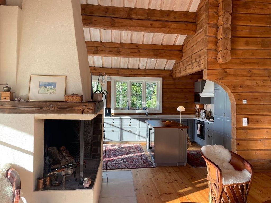 Luxushütte mit privatem Ufer