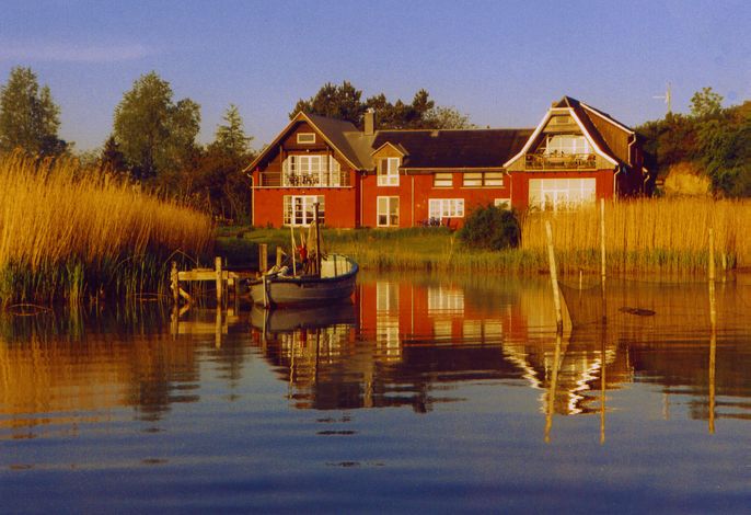 Atelierhaus am Bodden FeWo A (oben) – Foto 1