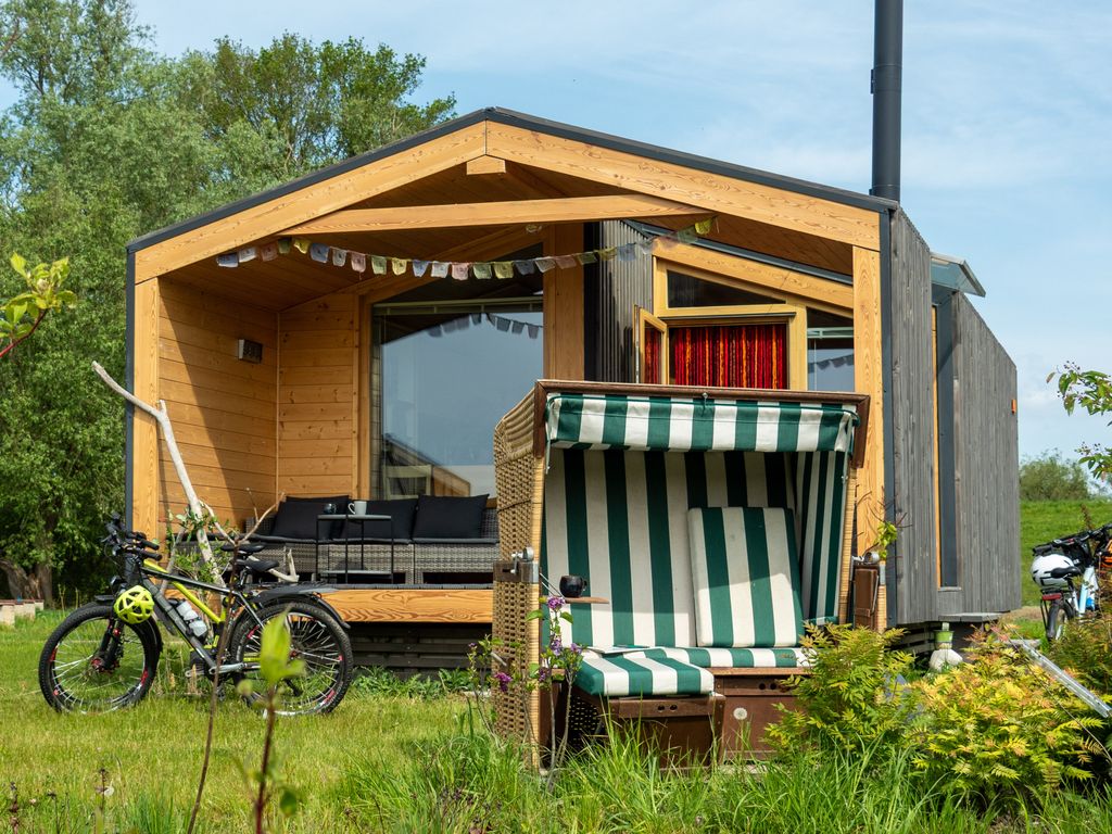 (408) Kleini-Haus mit Kamin und Strandkorb