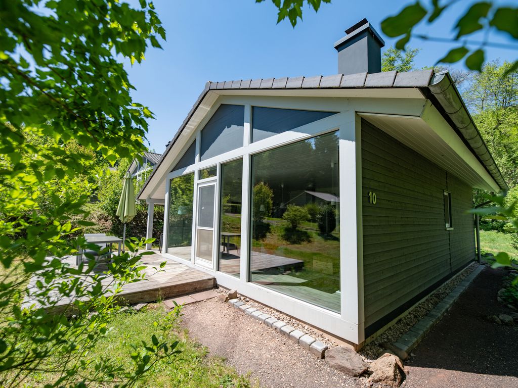 2 bis 4 Personen mit Infrarotsauna (F1H0)