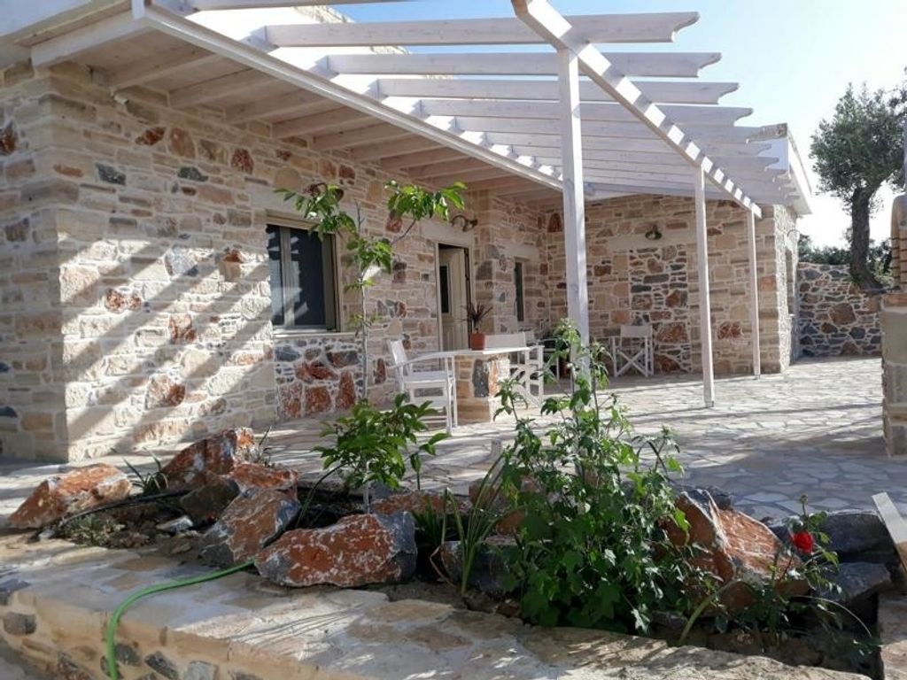 Villa Melanthia