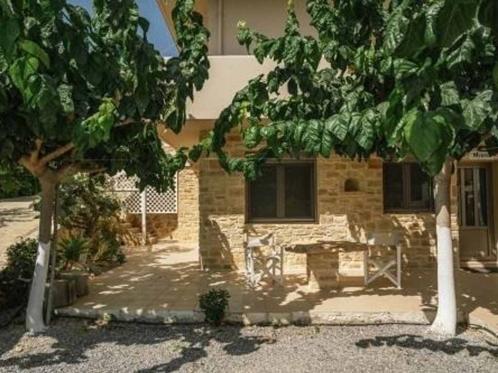 Apartment Myrto