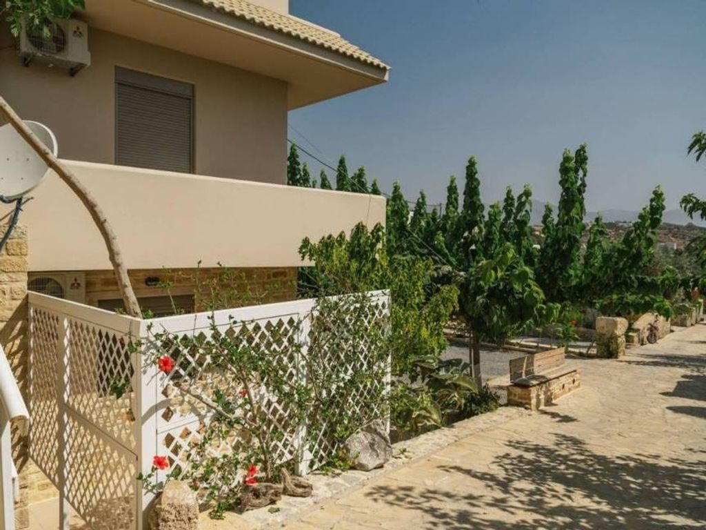 Apartment Myrto