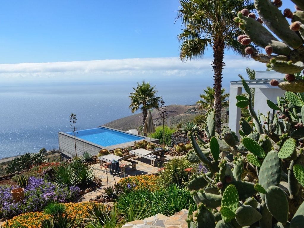 Villa Infinite Place