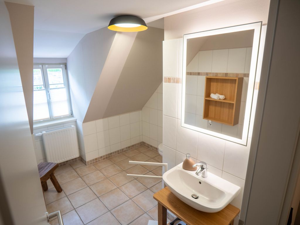 Ferienhaus Schlossberg mit Infrarot-Kabine und Stellplatz