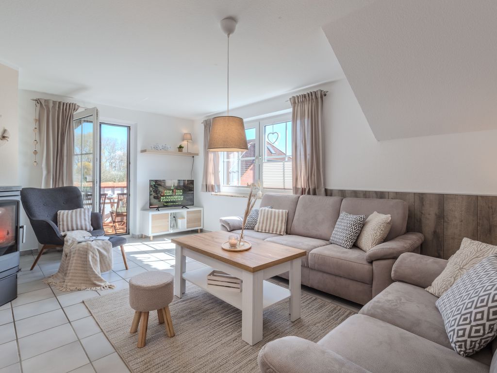 Wenkendeck – Große Maisonette mit Kamin & Balkon