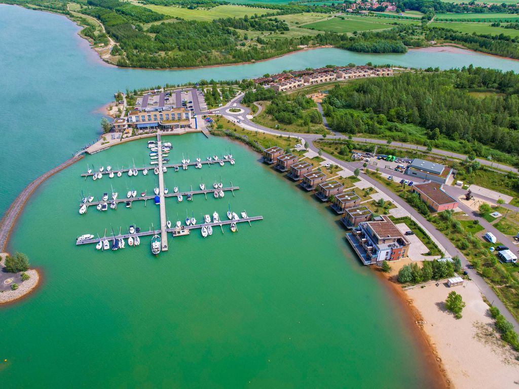 LAGOVIDA Ankerplatz (b) am Störmthaler See