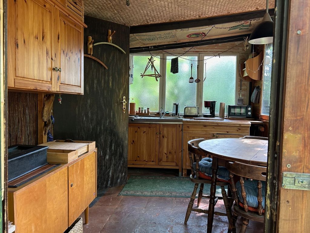 Bungalow im Wald am See - Biberspur