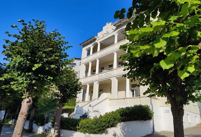 Ferienwohnung 5 in Sellin auf Rügen Villa Celia 6 Pers. WLAN und Sauna 200 m vom Strand entfernt – Foto 1