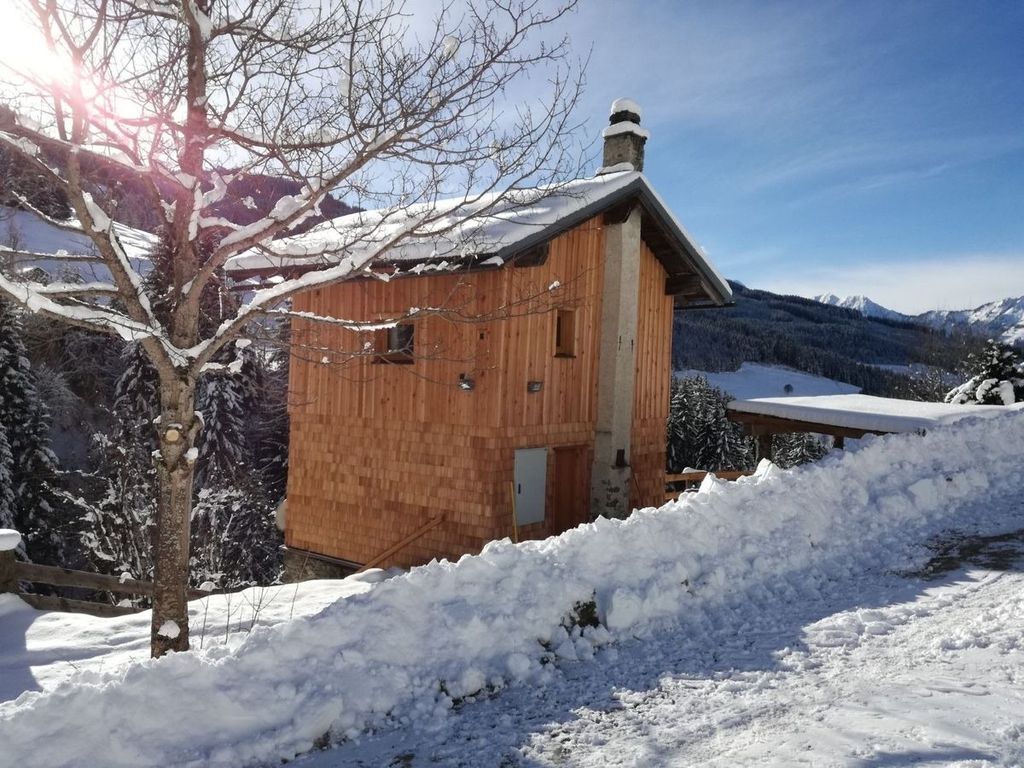 Achtchalet