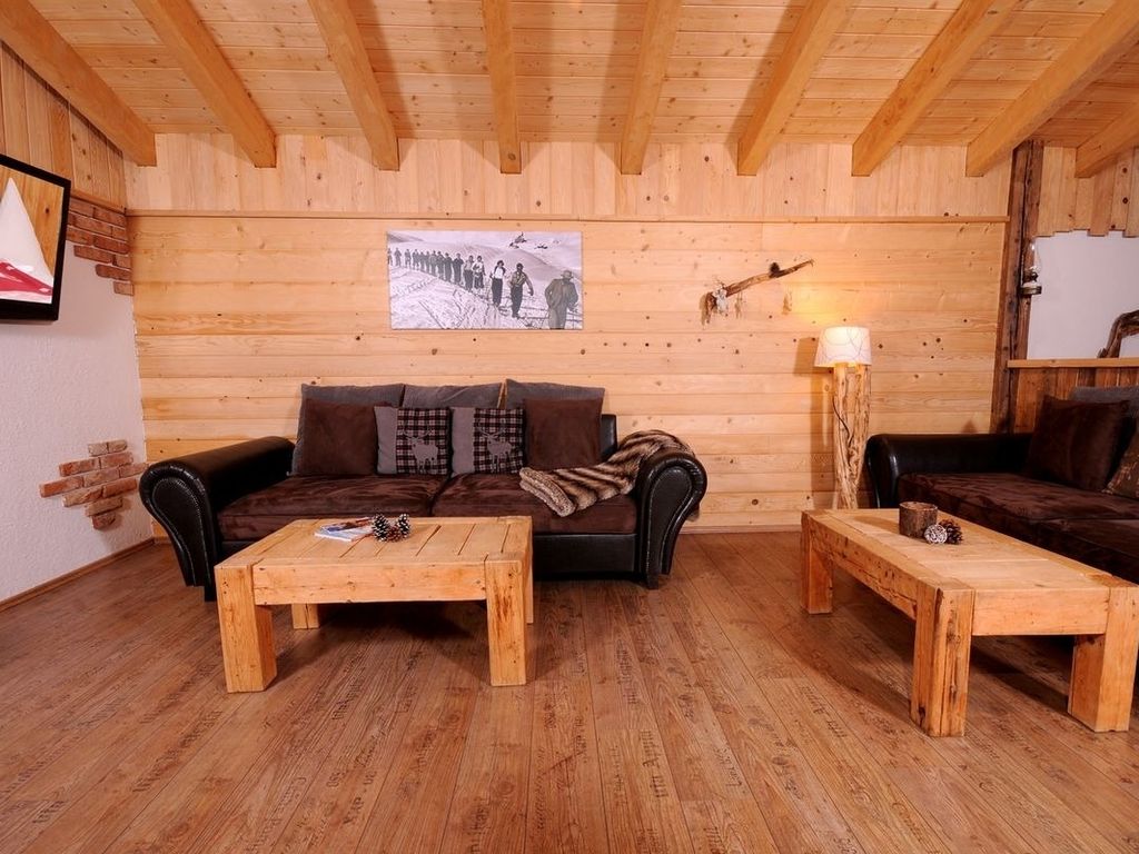 Almchalet Dorfblick