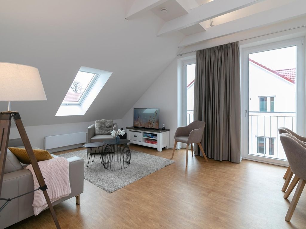 KellenHus Penthouse 2