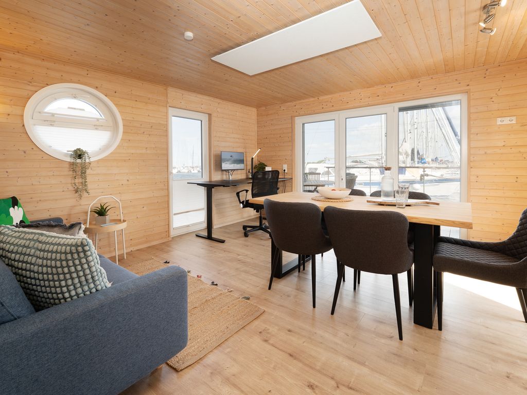 Hausboot Coworkingship