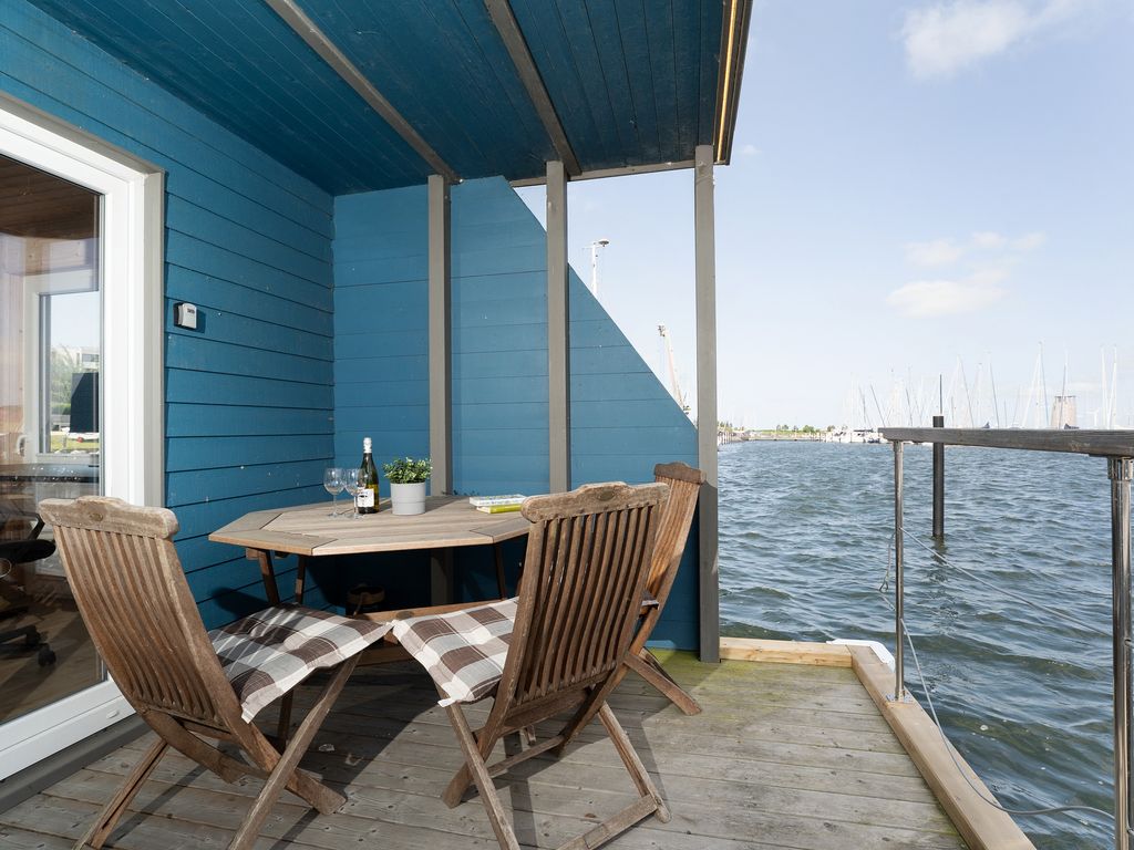 Hausboot Coworkingship